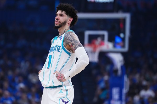 最新上线配资app 三球：我们跑了太多战术 但说真的 从一开始我就应该拿球接管比赛